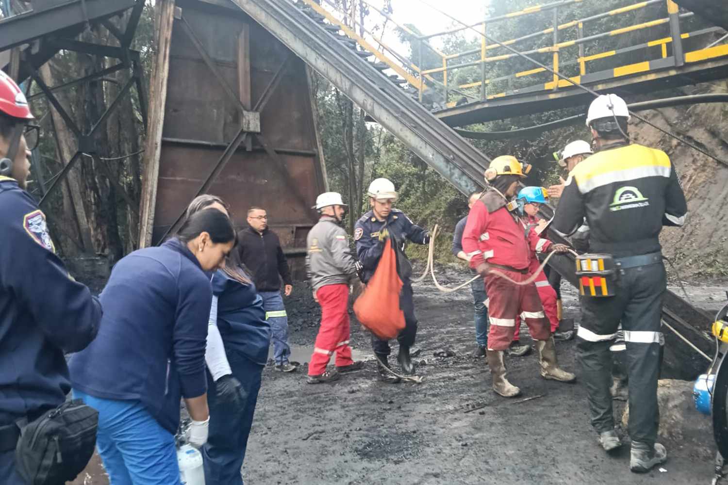 9 Dead and 6 Hospitalized After Explosion at Coal Mine Caused by Build ...