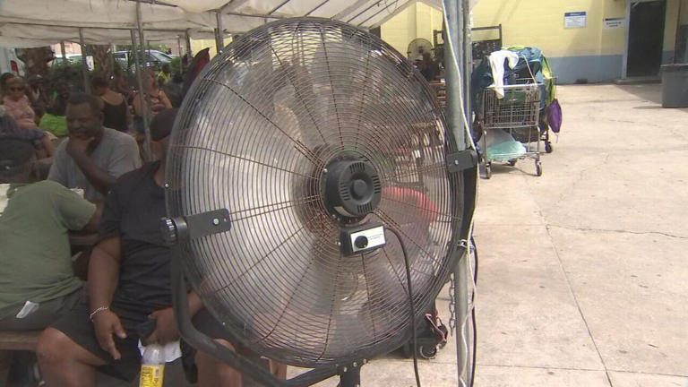 Orange County lowers heat threshold to open cooling centers