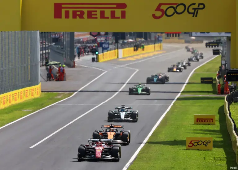 Verstappen doet oproep aan de Formule 1: 