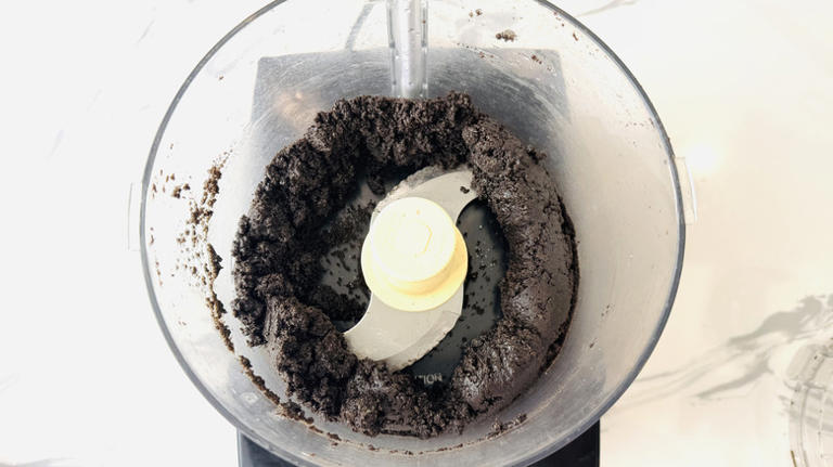 Old-fashioned grasshopper pie recipe