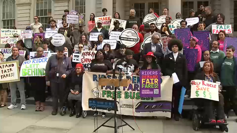 City council leaders, transit advocates rally for Fair Fares ahead of ...
