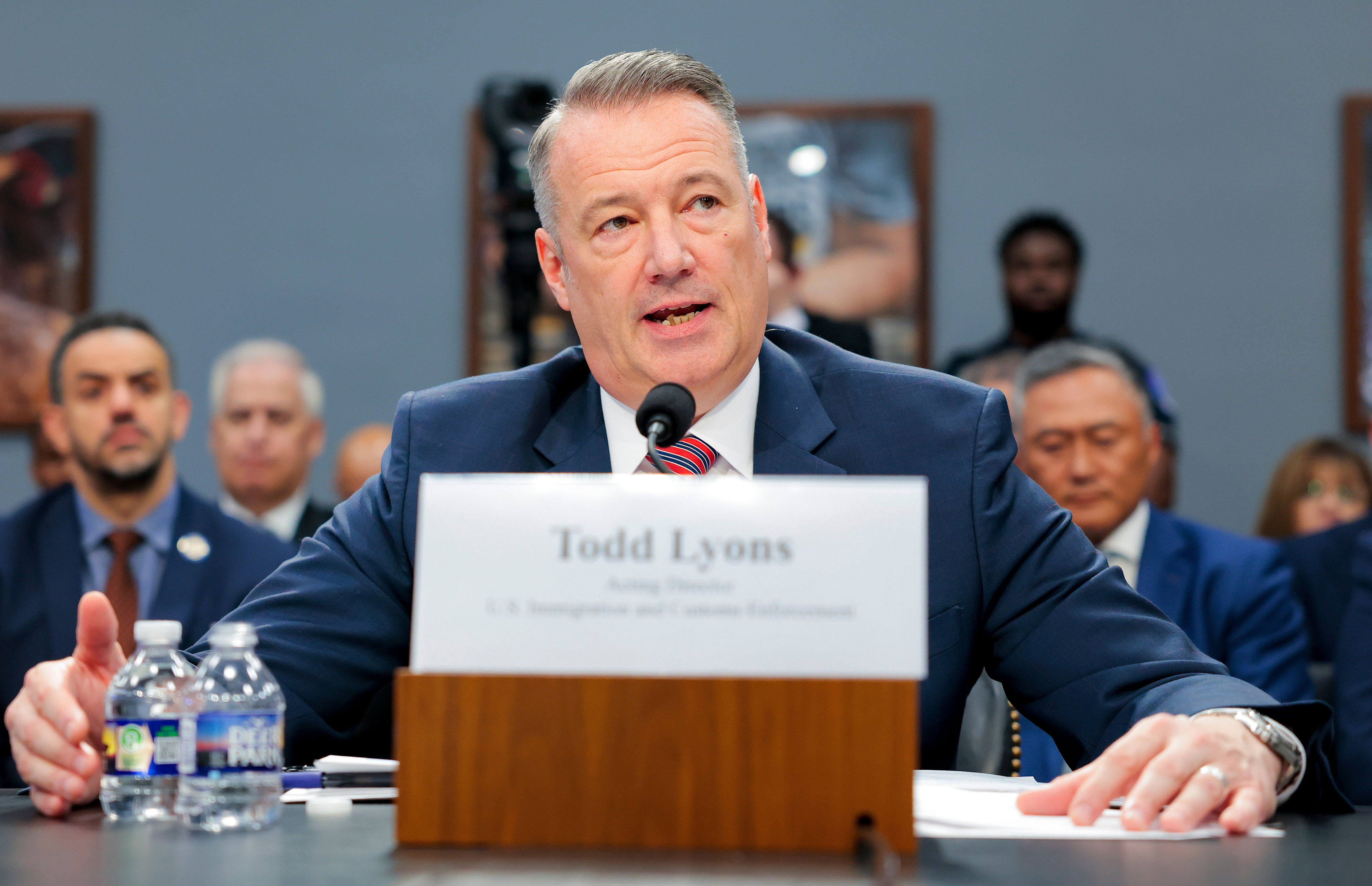 Trump team drops fast-track training for new ICE agents: report