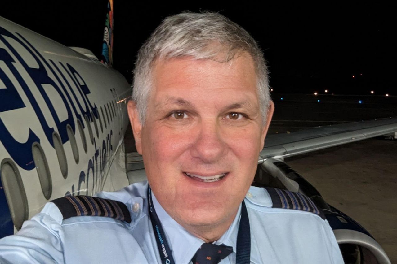 JetBlue pilot paralyzed on family beach vacation refuses to give up: 'I ...