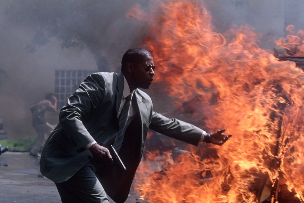 ‘Brutally violent’ Netflix reboot Man on Fire soars up charts, gets ...