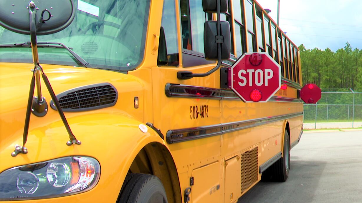 Local school districts announce early dismissal due to severe weather ...