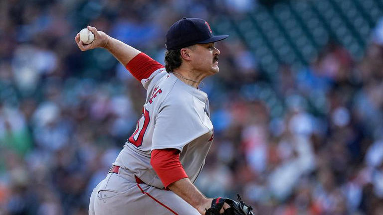 Red Sox's best MiLB pitcher, hitter rocket up top 100 prospect list