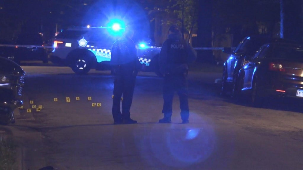 Man killed in West Englewood shooting