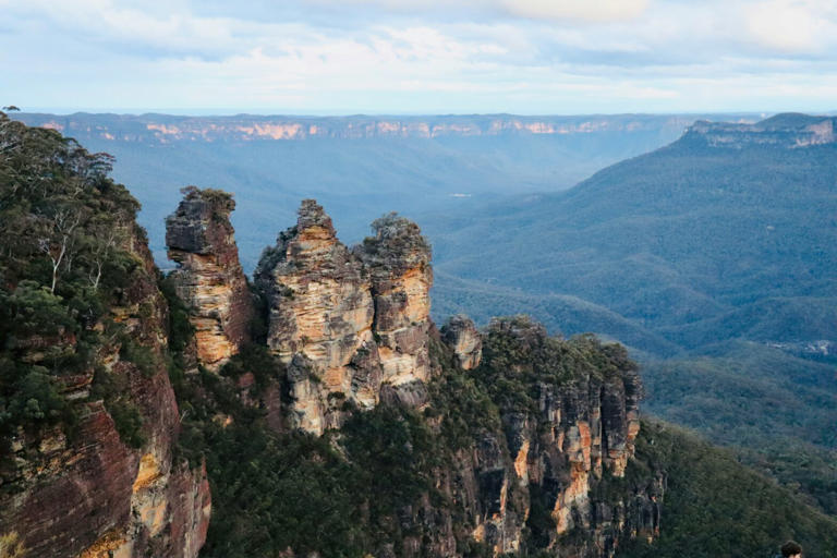 Explore Australia’s 'Apex' filming locations like your life depends on it