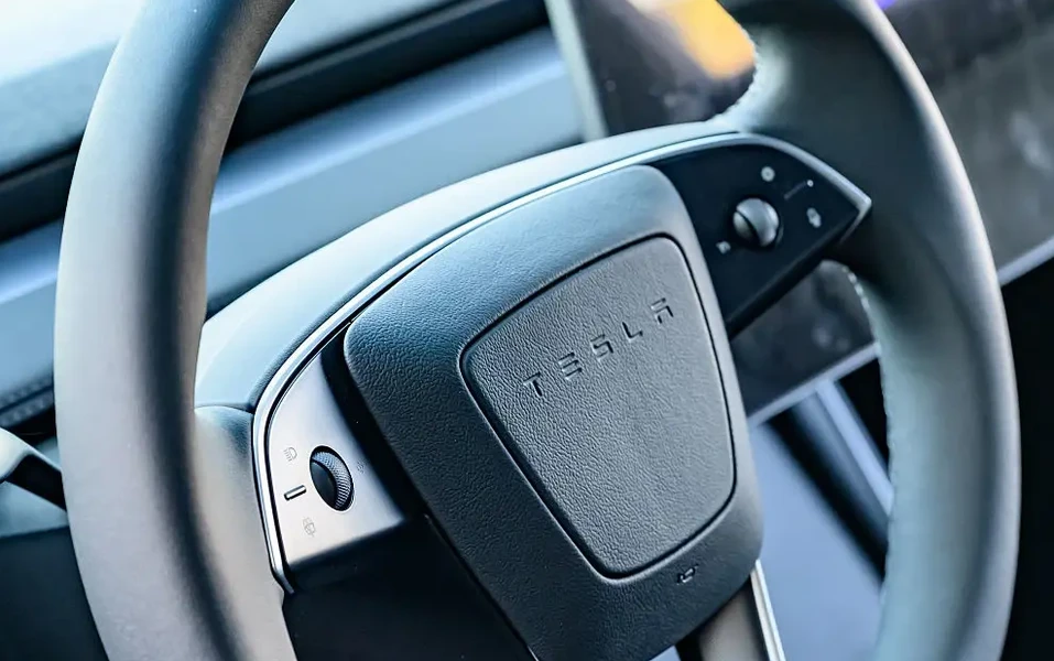 EU delays Tesla FSD vote amid safety and transparency concerns