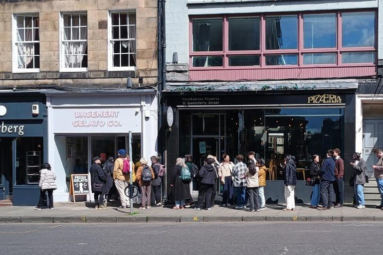 Huge Edinburgh queues for popular spot as they celebrate 'extra special ...