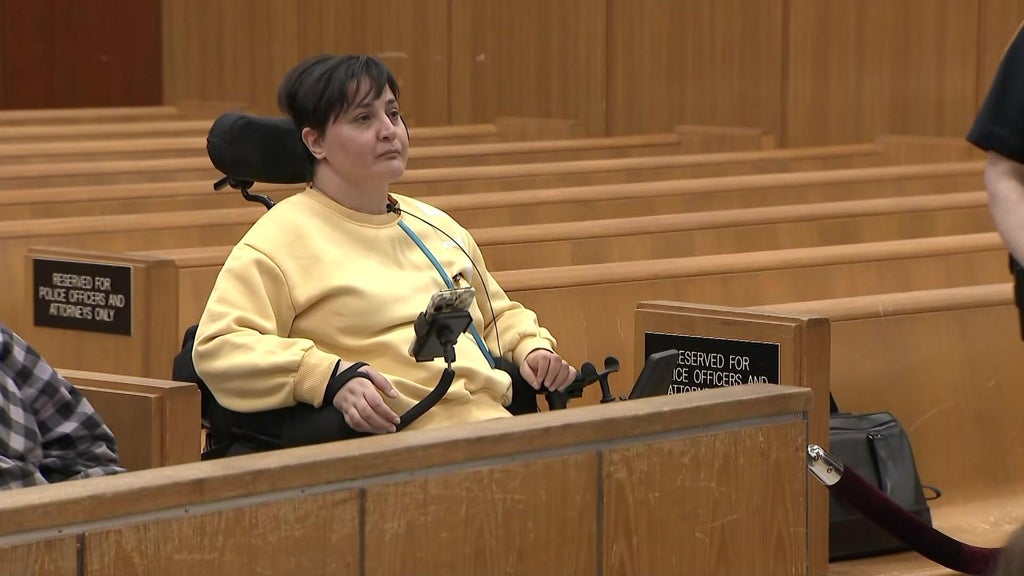 Woman paralyzed after being shoved into a NYC subway speaks about her ...