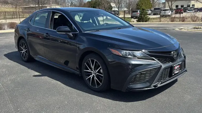 Wisconsin driver racks up 223,000 miles over 3 years in leased 2023 ...