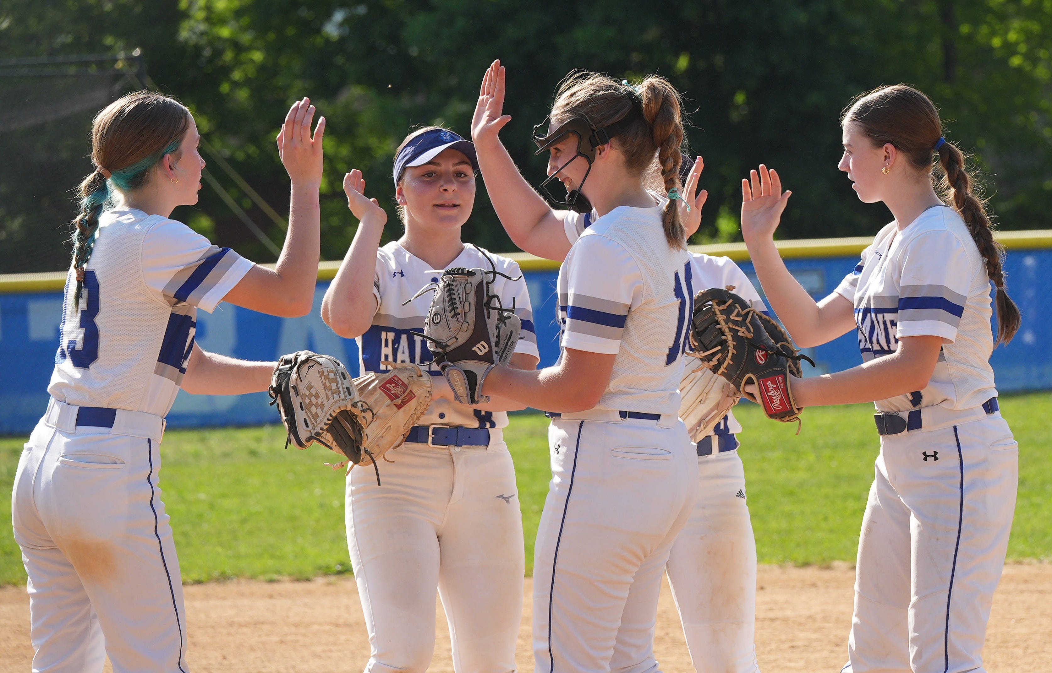 Albertus Magnus outslugs Ursuline, softball scoreboard and schedule