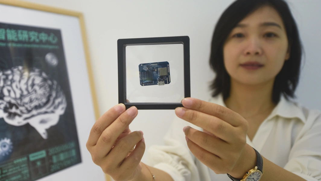 Indian-origin scientist creates 3D mini-brain chip with two-way neuron link