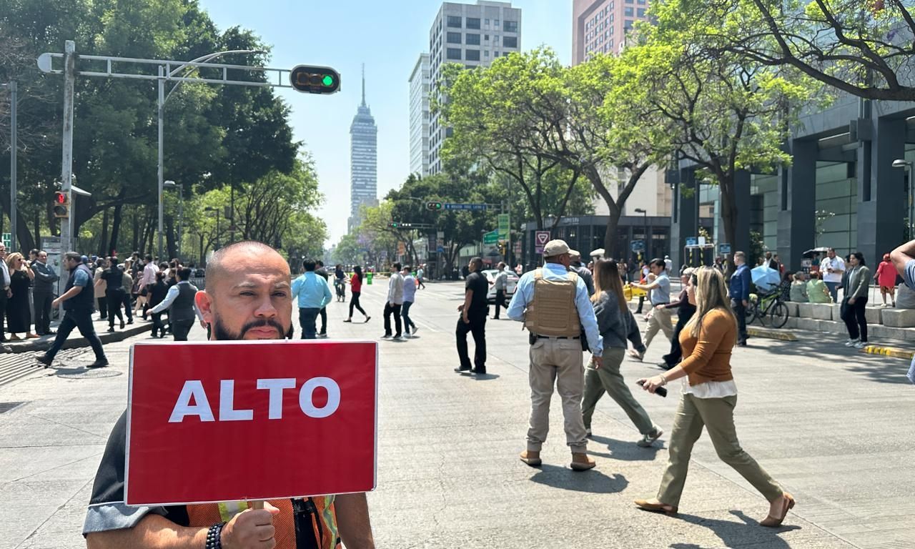 En imágenes: Así se vive el primer simulacro nacional 2026