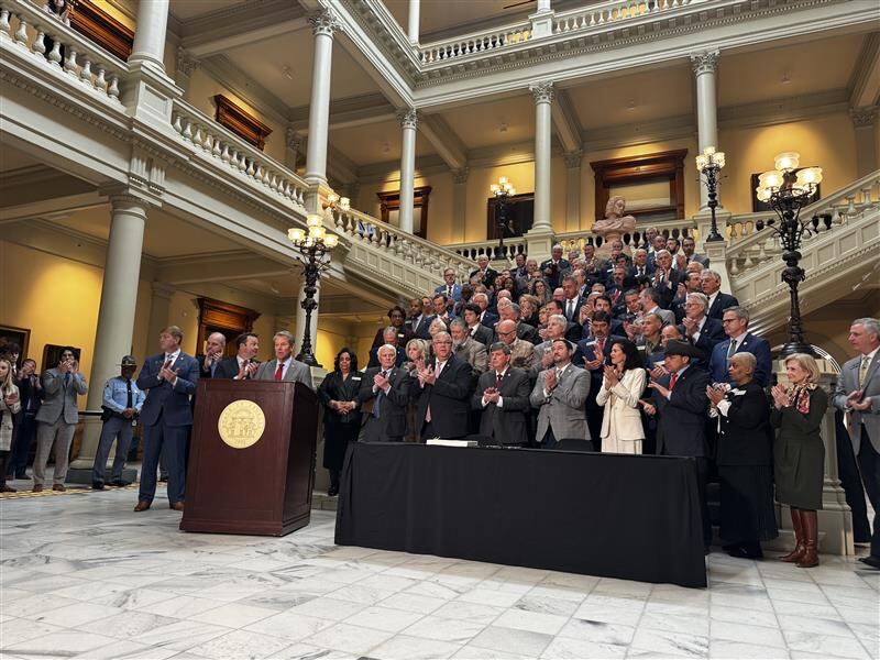 Kemp signs 11 bills supporting law enforcement, public safety