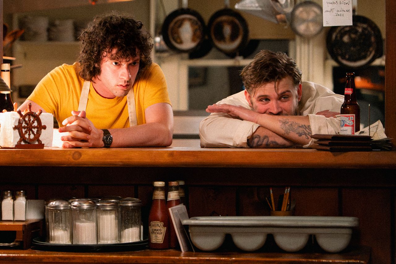 TONY - Dominic Sessa, Leo Woodall