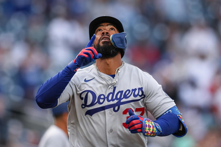 Why Dodgers star Teoscar Hernández has (and values) a 2017 Astros ring