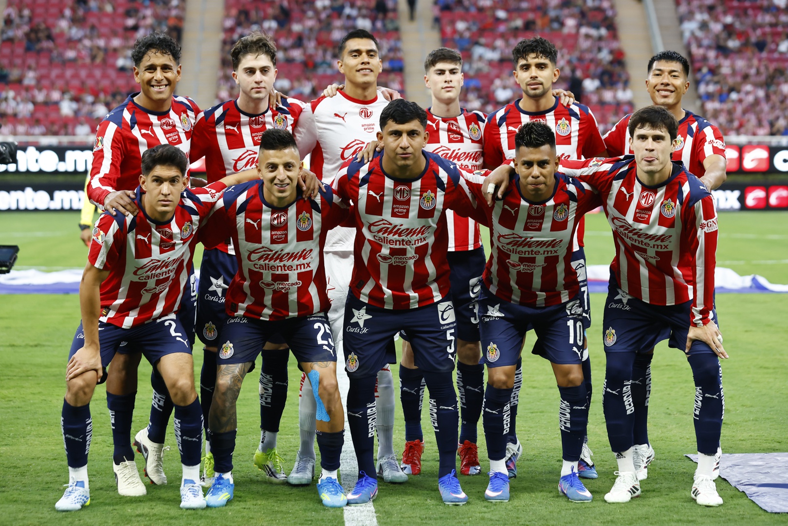 Tras rebelarse, las Chivas de Guadalajara anuncian su apoyo a la ...