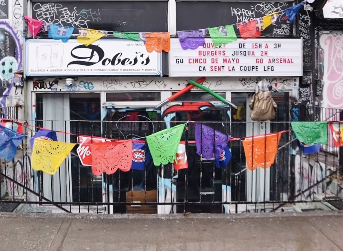 Le bar Double’s change de nom pour Dobes’s
