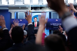 Trump threatens intense bombing if Iran peace deal is not reached