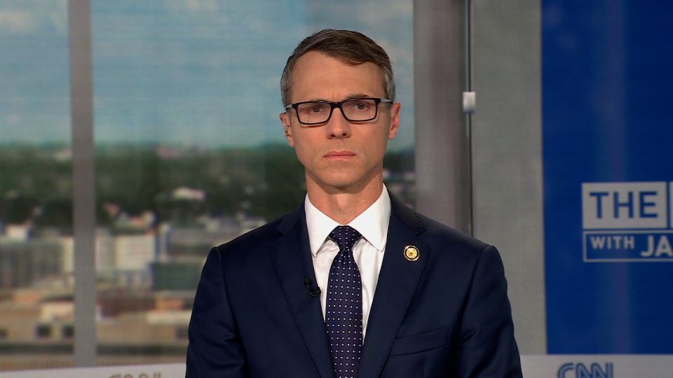 Judge releases purported Epstein suicide note