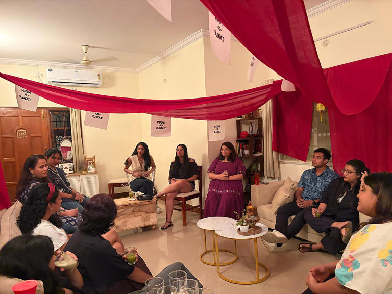 B'luru sisters blend books, food & conversation at their book-cum ...