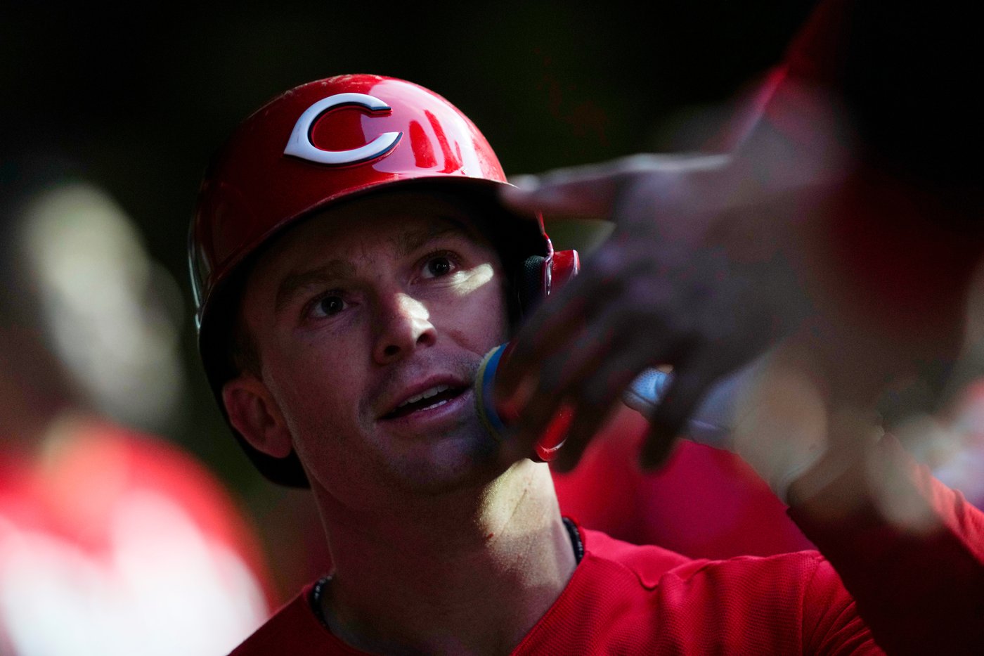 Busch and Crow-Armstrong help the Cubs beat the Reds 7-6 for their 8th ...