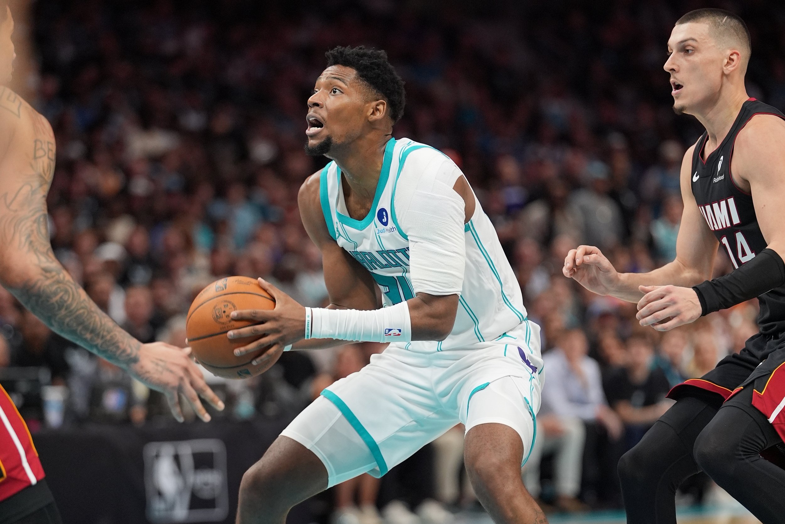Hornets’ Brandon Miller undergoes shoulder surgery