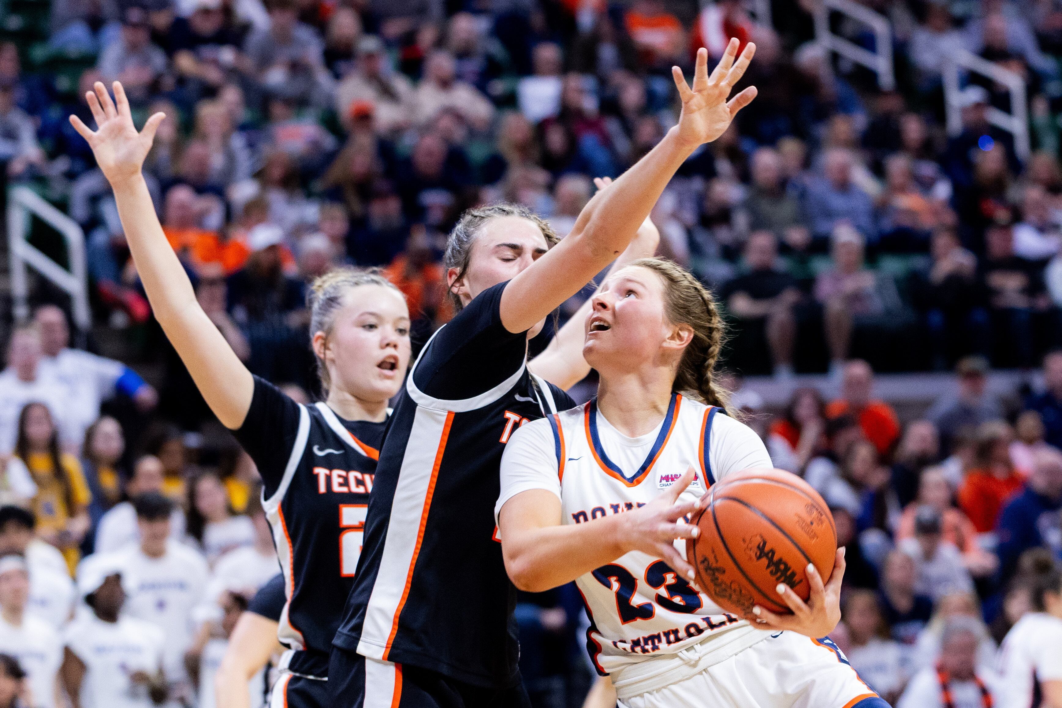 23 Flint-area basketball players earn BCAM all-state honors