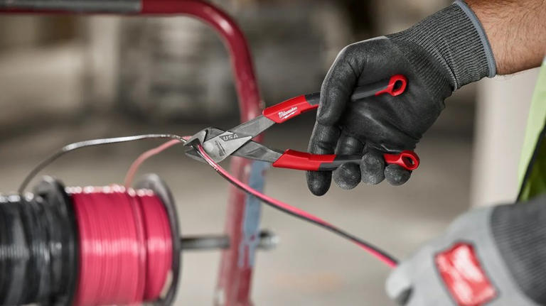 4 new Milwaukee hand tools & organizers coming out in summer 2026