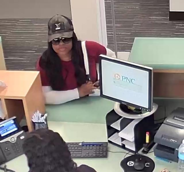 Former Florida corrections officer arrested in armed bank robbery