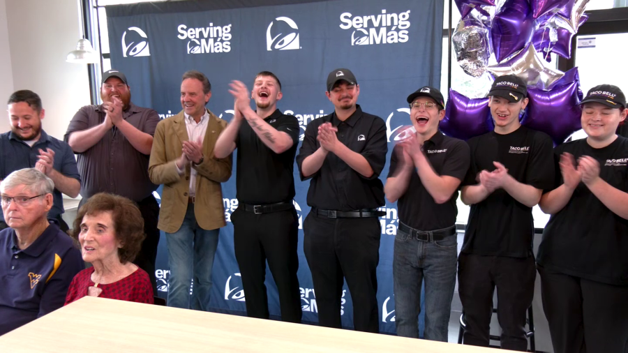 Sissonville cuts ribbon on new Taco Bell