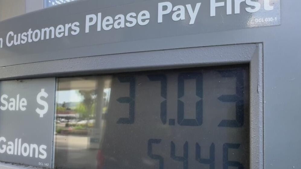 California crude oil supply seems steady as gas prices skyrocket
