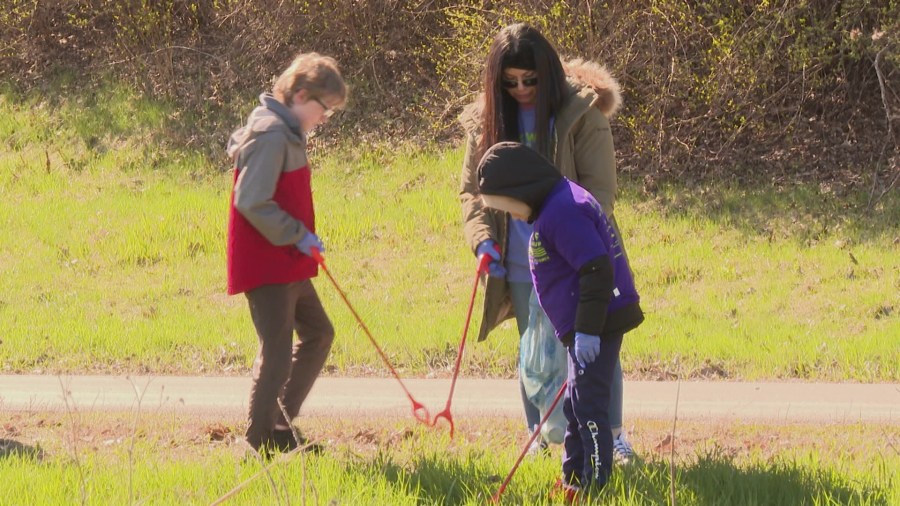 Sustainably speaking: Fox Wolf Watershed Alliance clean-up