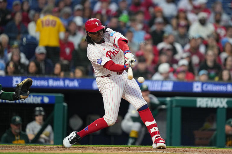 Sosa, García lift the Phillies to a 6-3 comeback win over the Athletics