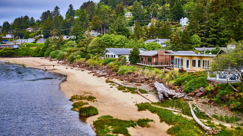 The 'Gem Of The Oregon Coast' Is A Hidden Seaside Town With Scenic Rocky Shorelines And Quirky Shops