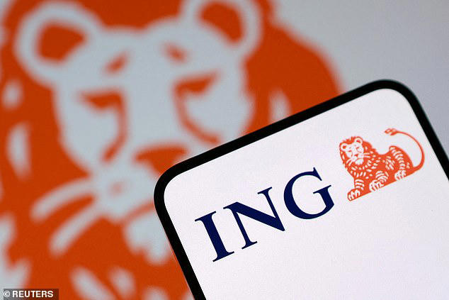 The seven Aussie banks that are cutting interest rates - as millions ...