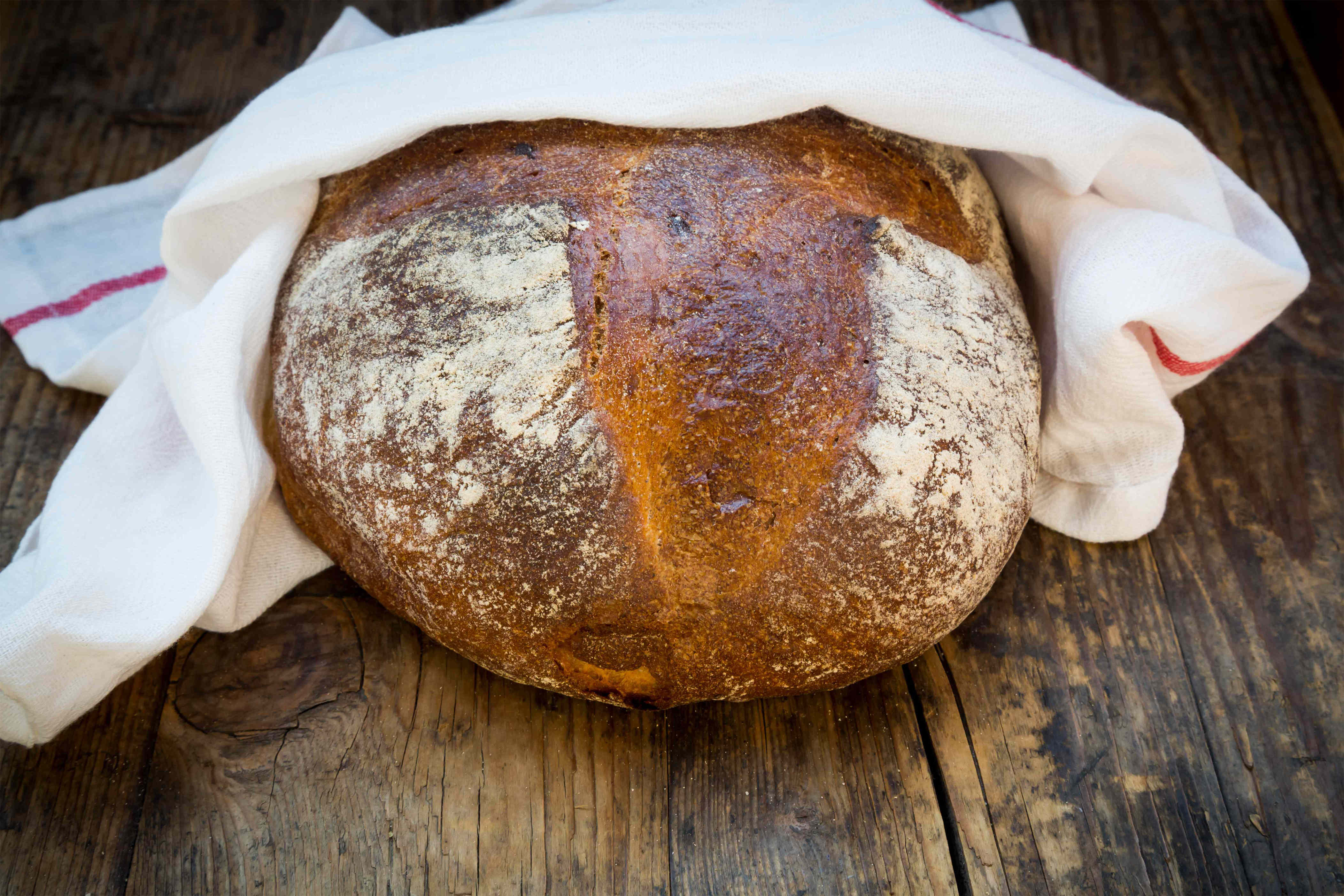 Shoppers are ditching plastic wrap for this $1 alternative that keeps ...