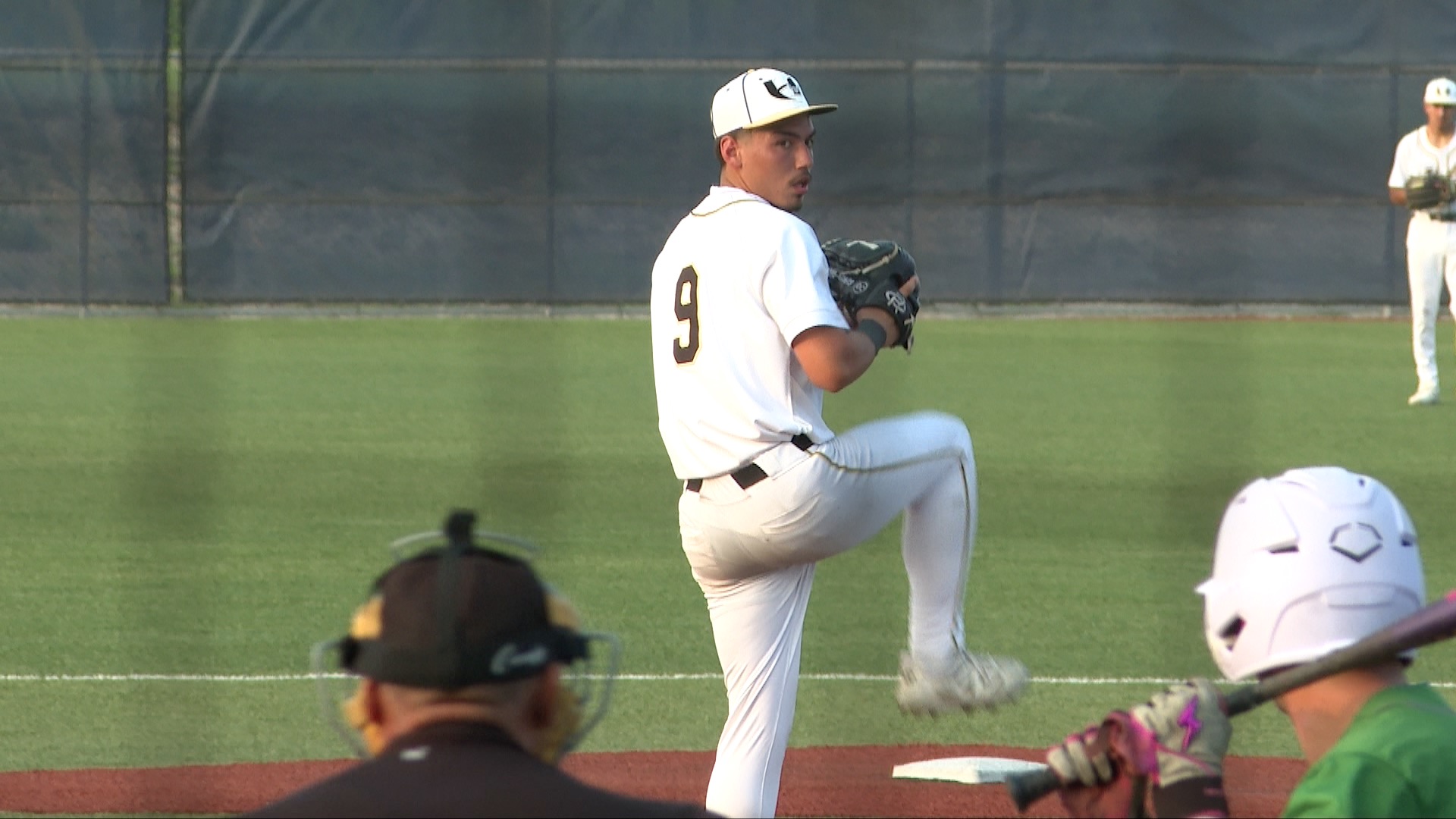 Hebbronville holds off Banquete 2-0 in game 1 of UIL 3A-DII area second ...