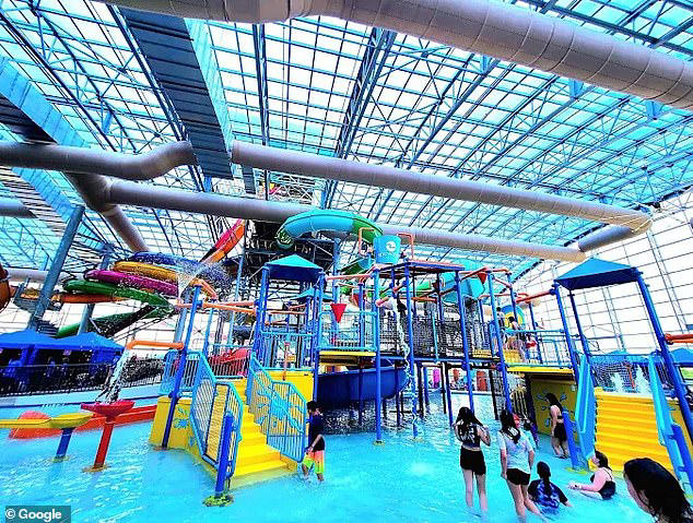 Texas water park walks back plans for 'Muslim-only' day