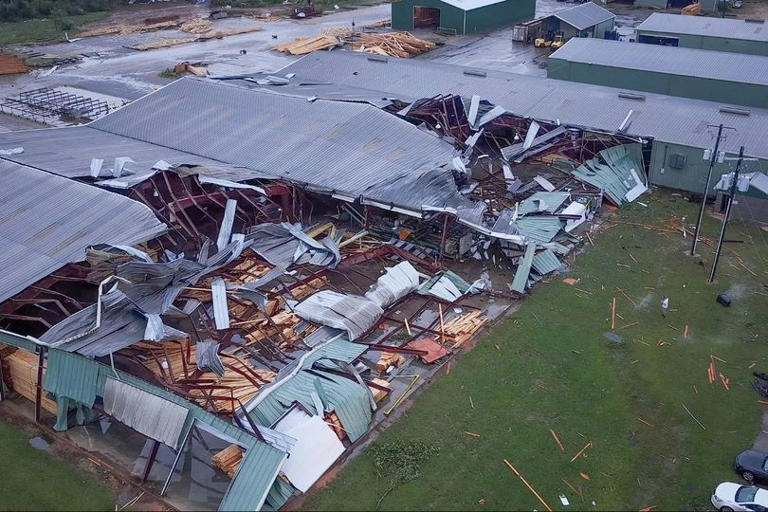 Tornado wreaks havoc across Mississippi as 135mph winds tear through