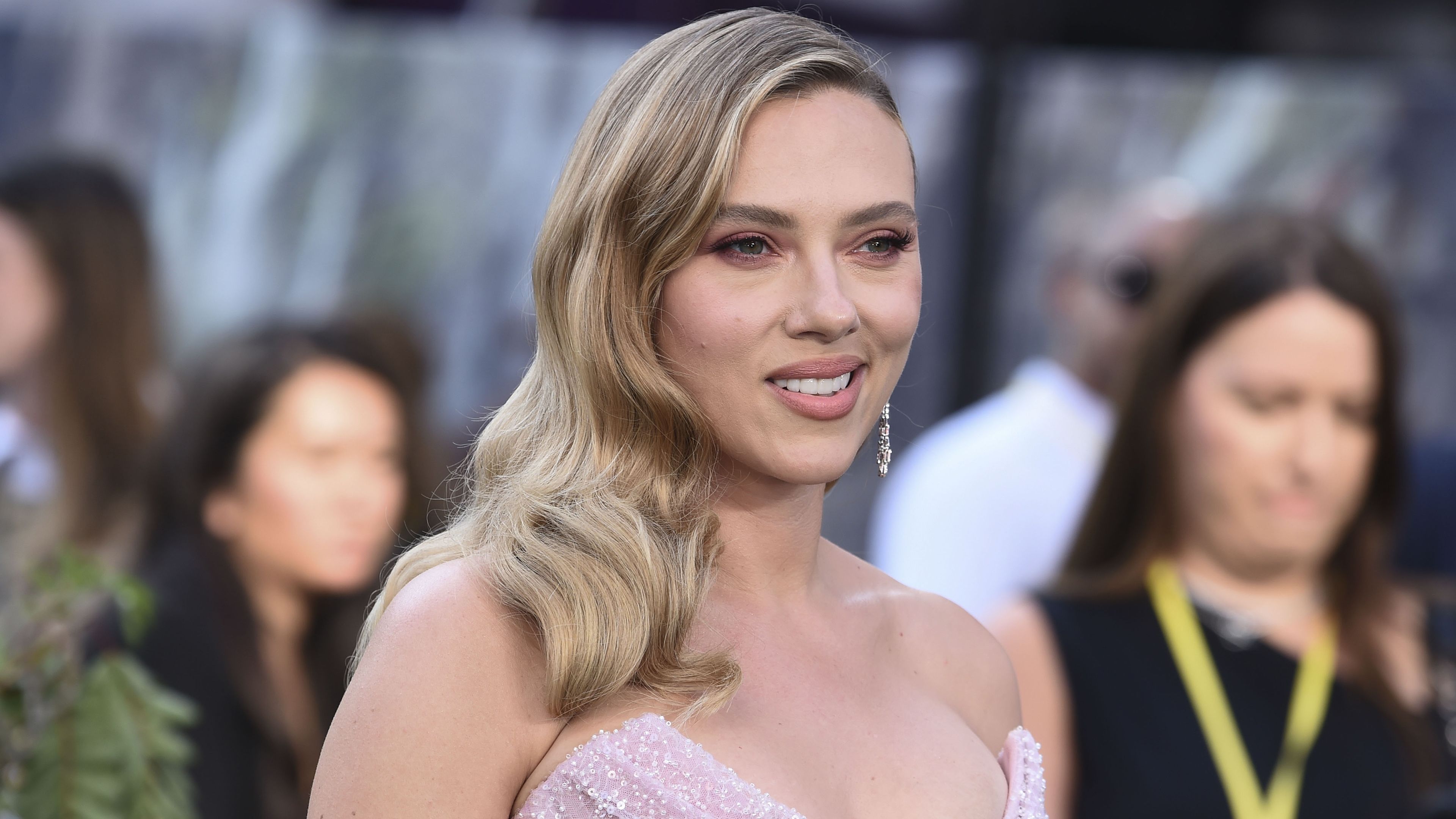Scarlett Johansson's new mafia crime thriller Paper Tiger finally sets fall release date