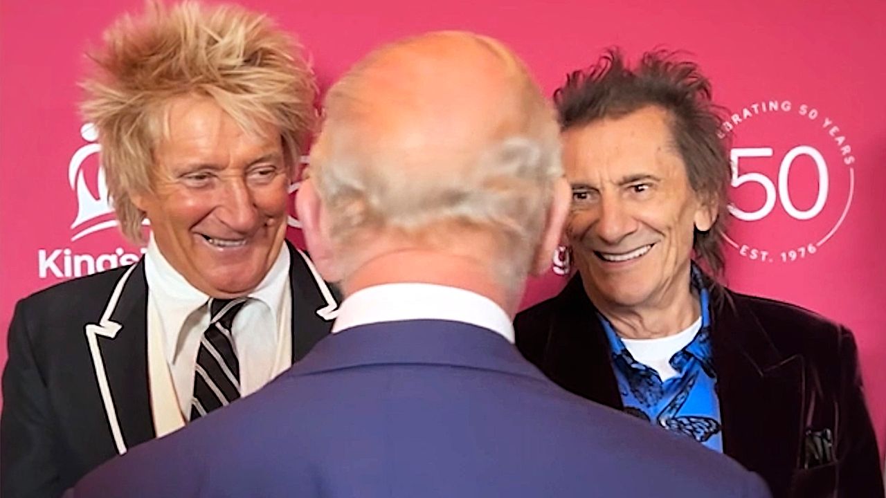 Rod Stewart calls Trump 'little ratbag' while speaking to King Charles