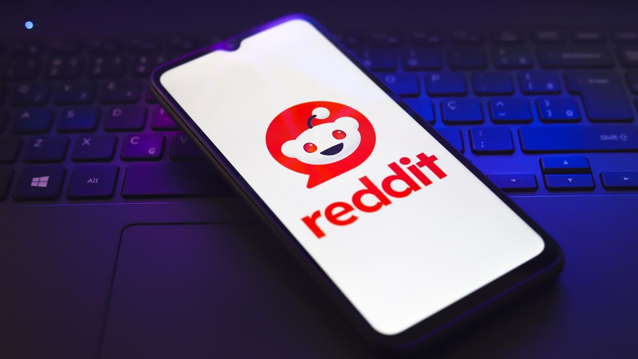 Reddit tests blocking mobile website access to encourage app downloads