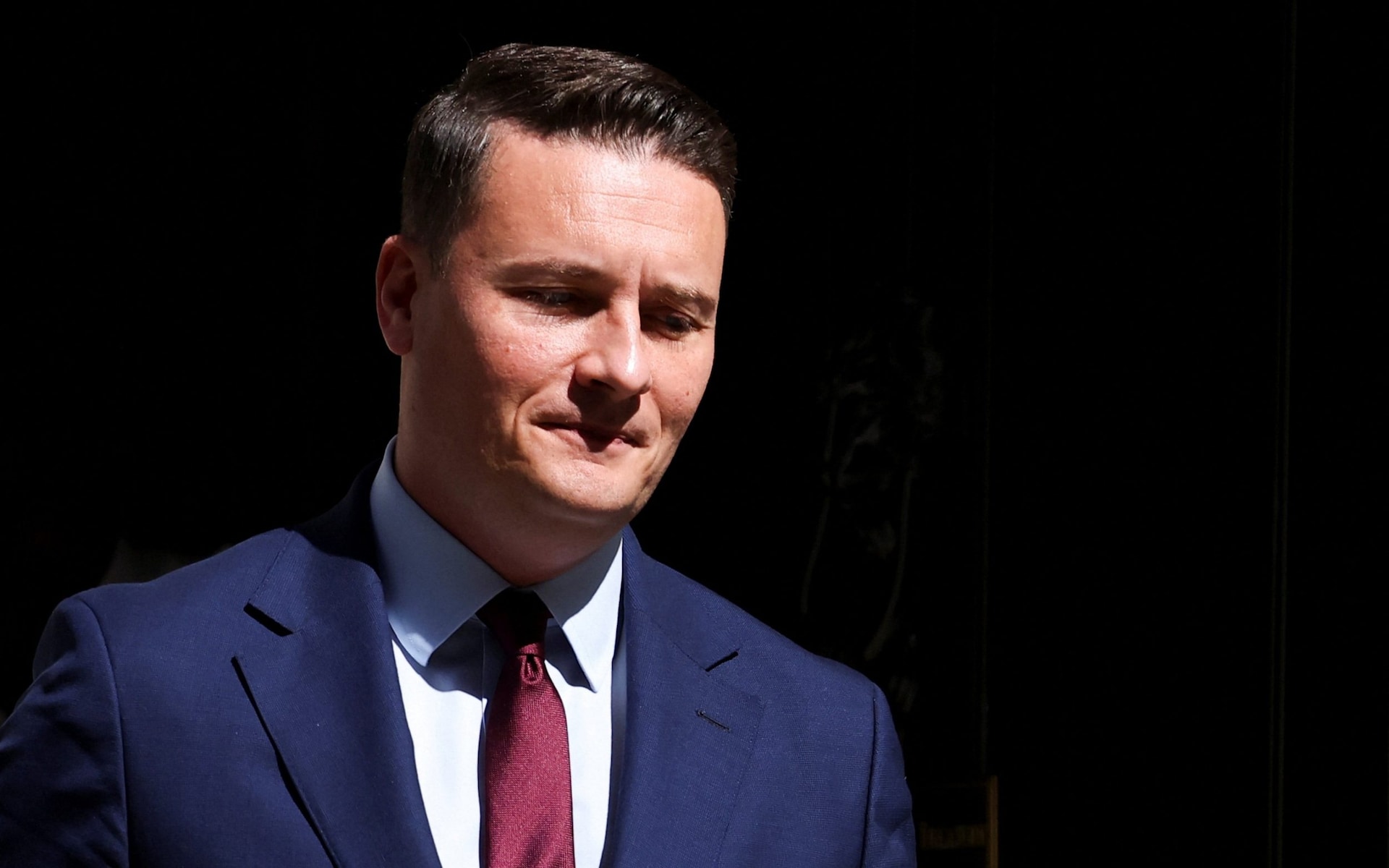 Streeting's dilemma: If he wields the knife, will he wear the crown?