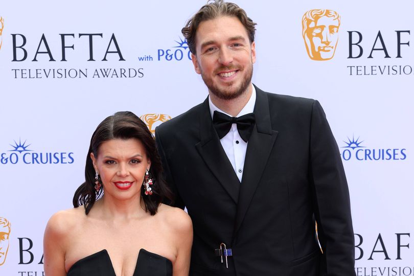 LadBaby mum wows at BAFTAs as she flaunts weight loss transformation