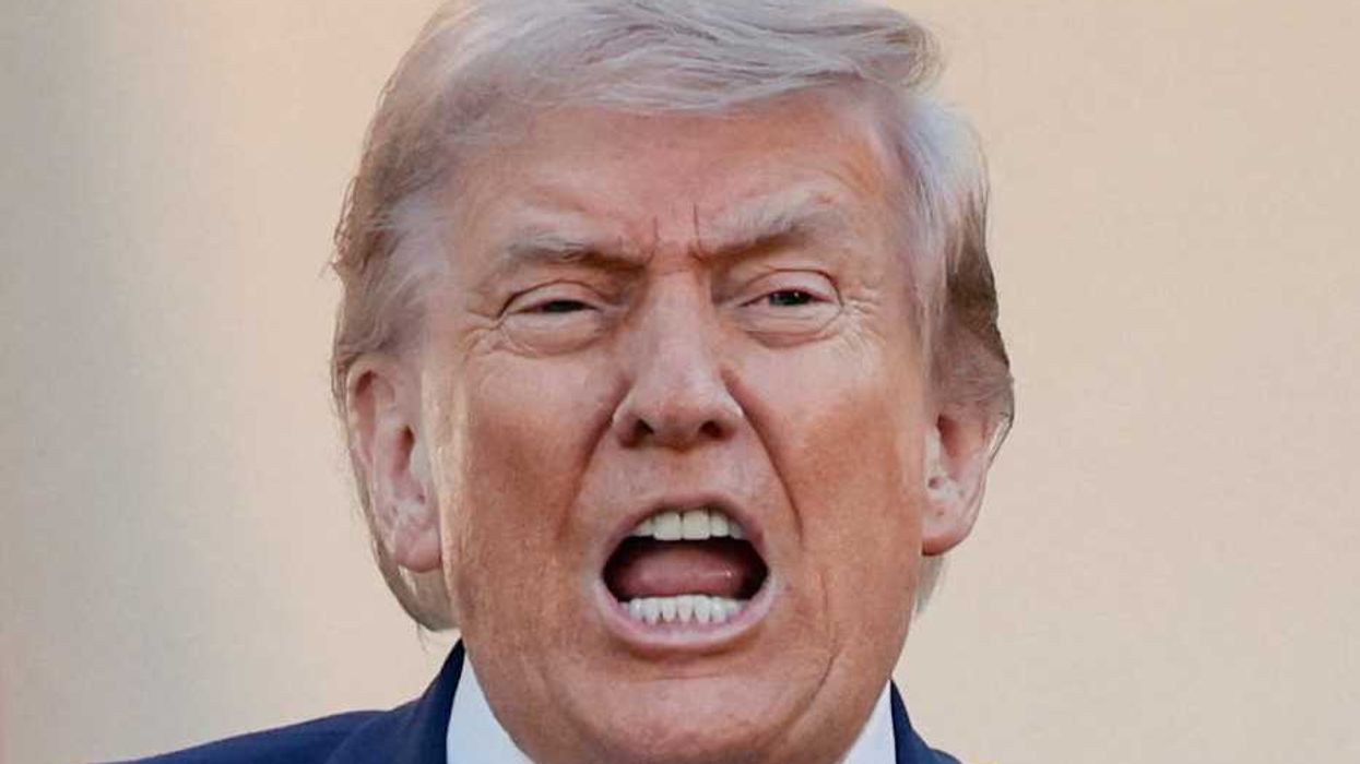 Trump tells right-wing host he’ll stop car companies from removing AM radio