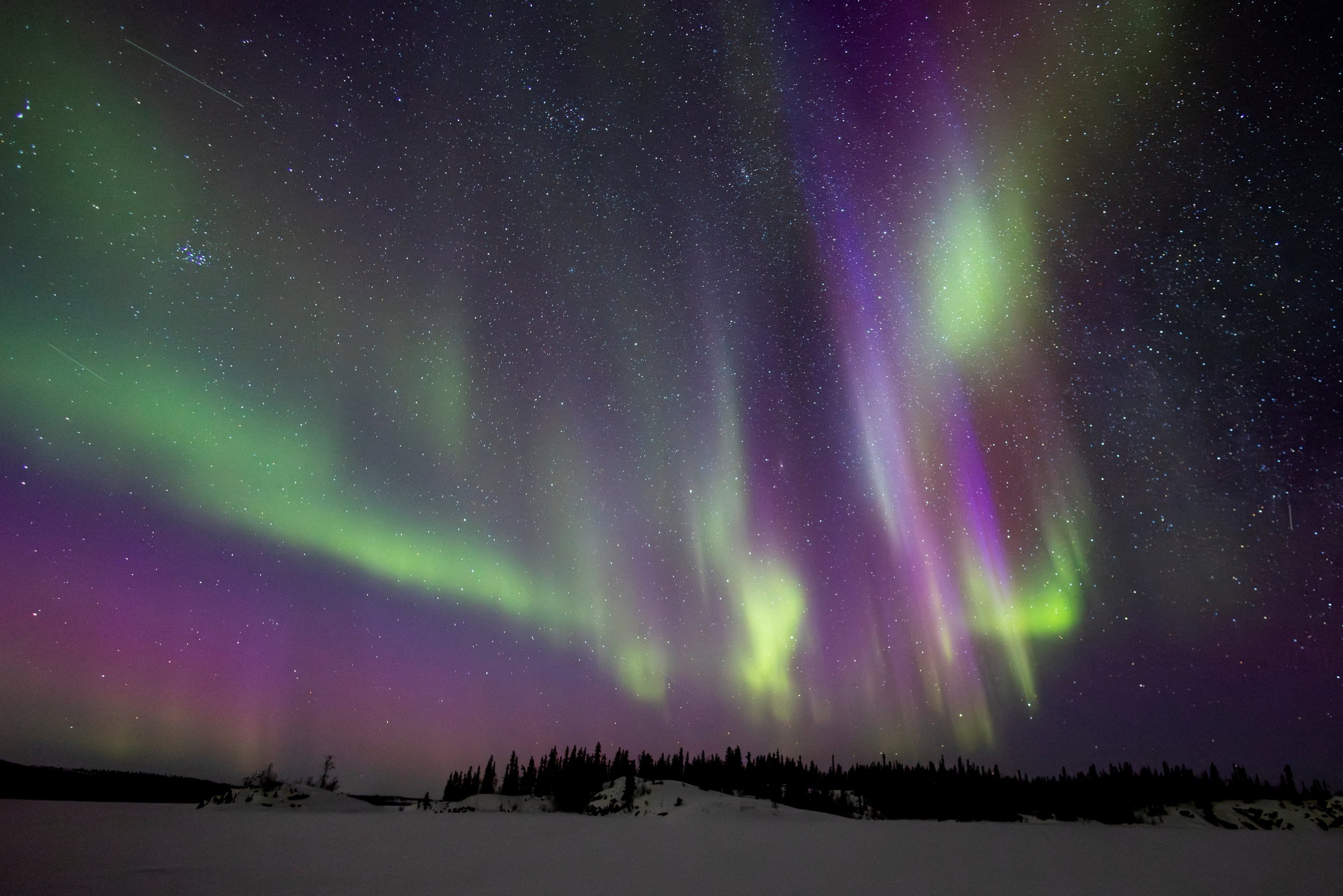 Major solar flare to 'brush past' Earth tomorrow