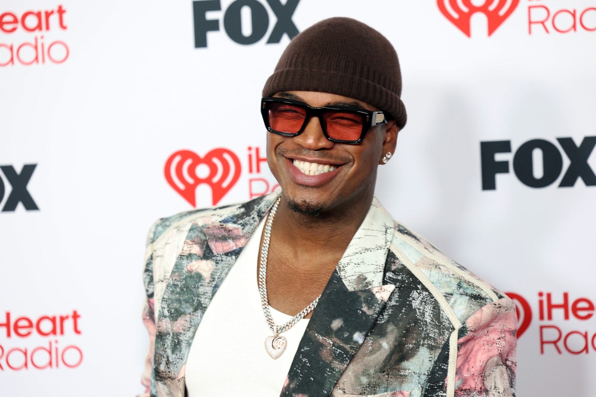 Ne-Yo says the 'world is mad' that he has multiple girlfriends and it's ...